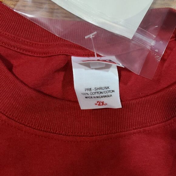 NWT Waterpipers Men's Red Short Sleeve Tee - Picture 3 of 4